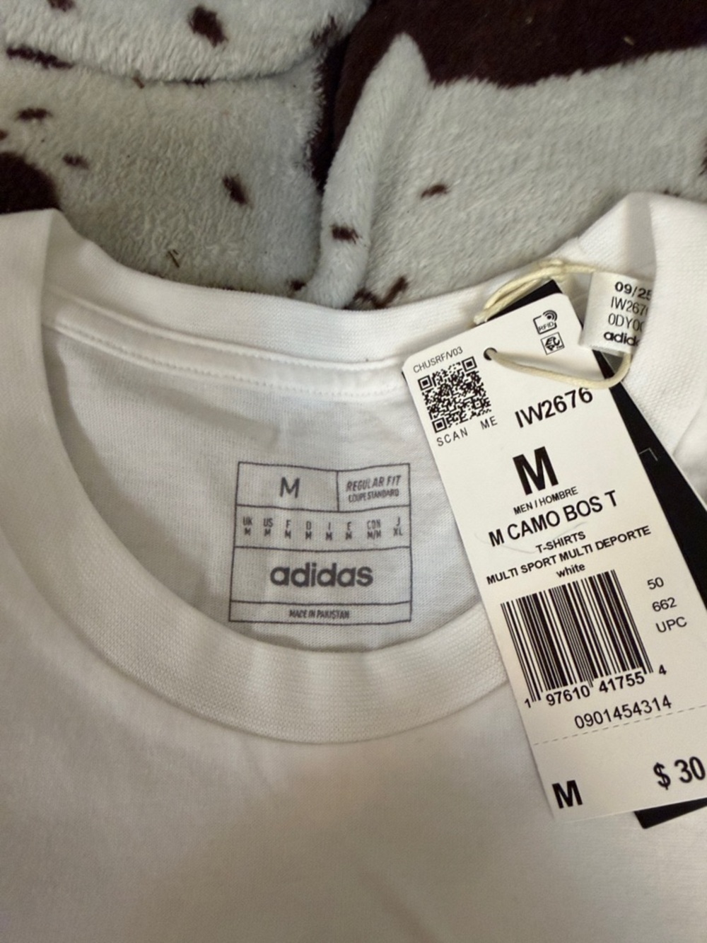 adidas White T-Shirt with Camouflage Logo - Men's M - Picture 3 of 3